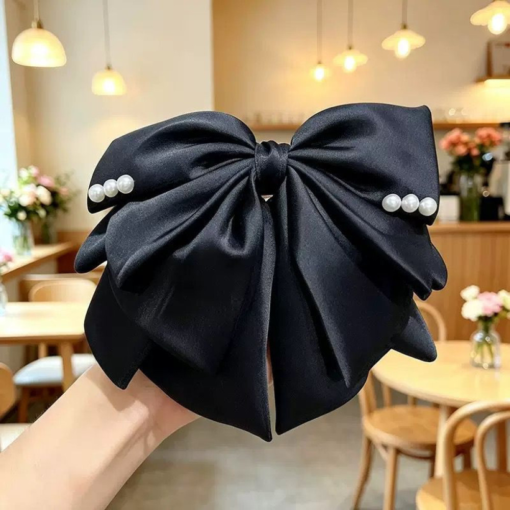 Black Bow Clip