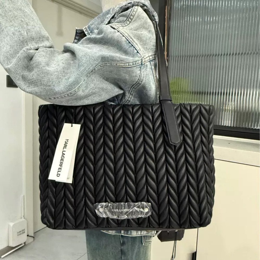Quilted Tote Shoulder Bag
