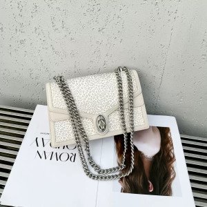 Chain Shoulder Handbag