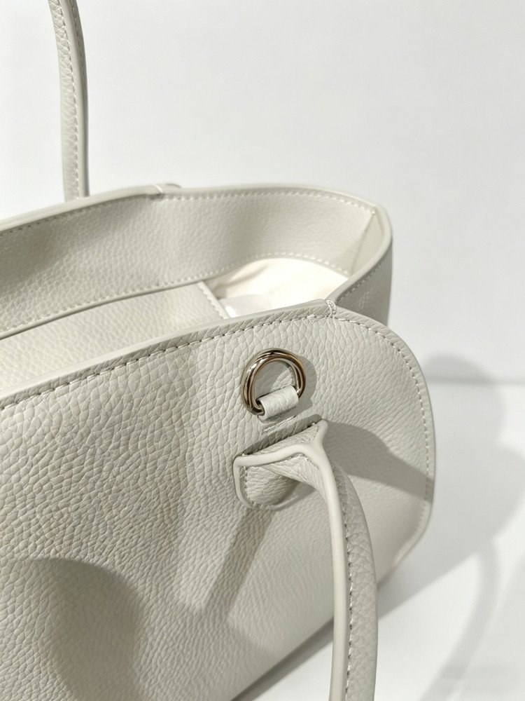 Minimalist Tote Handbag