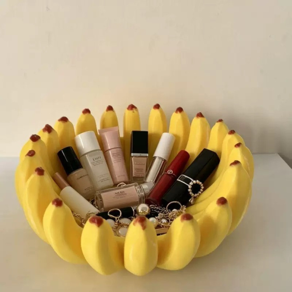 BANANA SHAPED FRUIT DISH