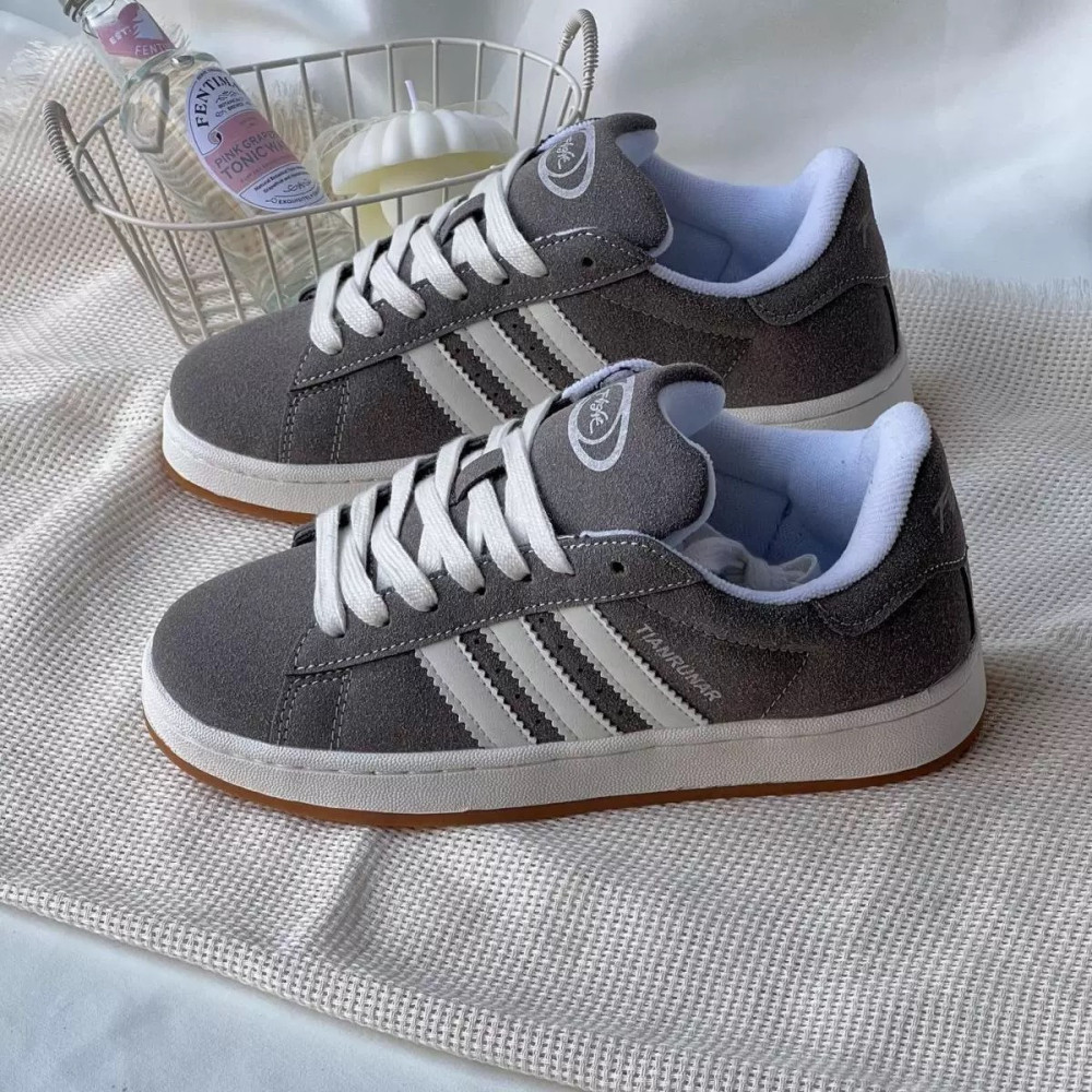 Retro Bread Board Shoes