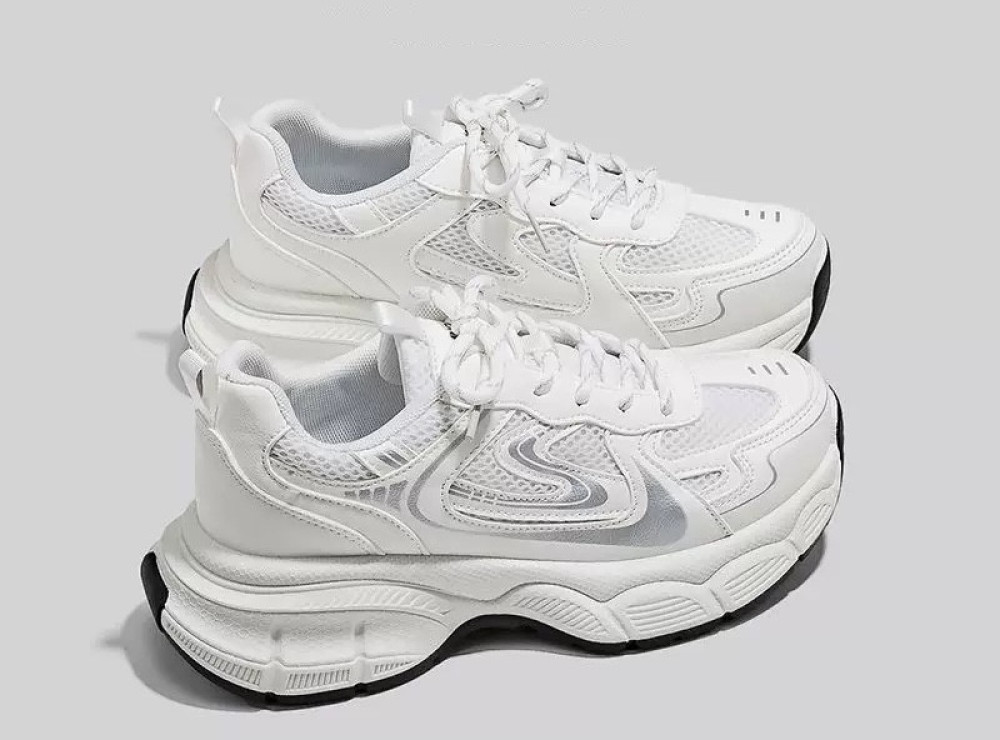 Wastelands Style Sneakers