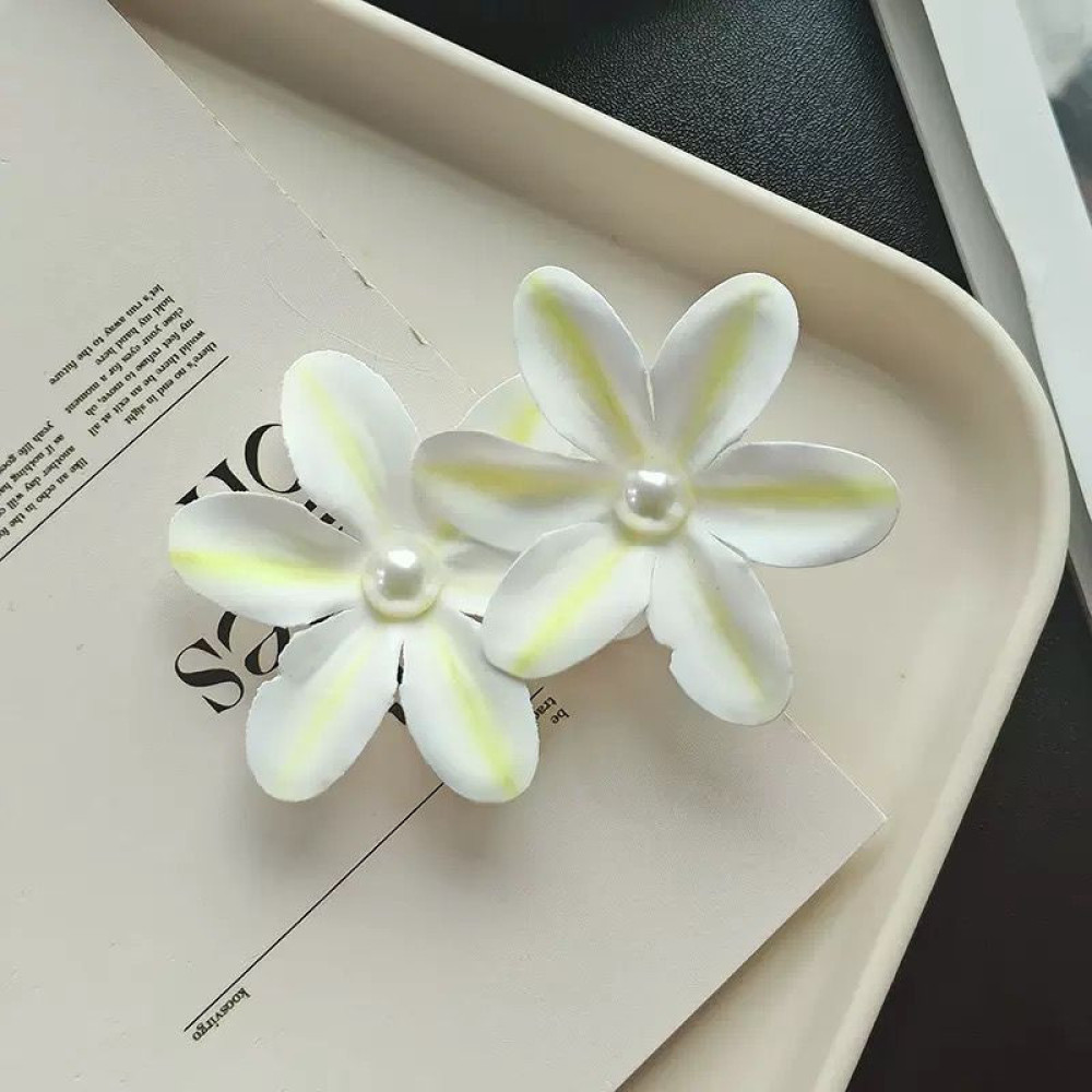 Pearl Flower Hair Clips