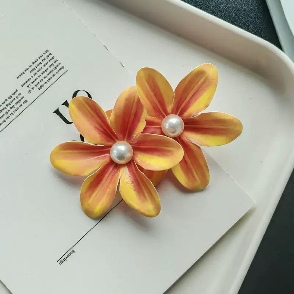 Pearl Flower Hair Clips