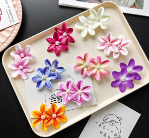 Pearl Flower Hair Clips