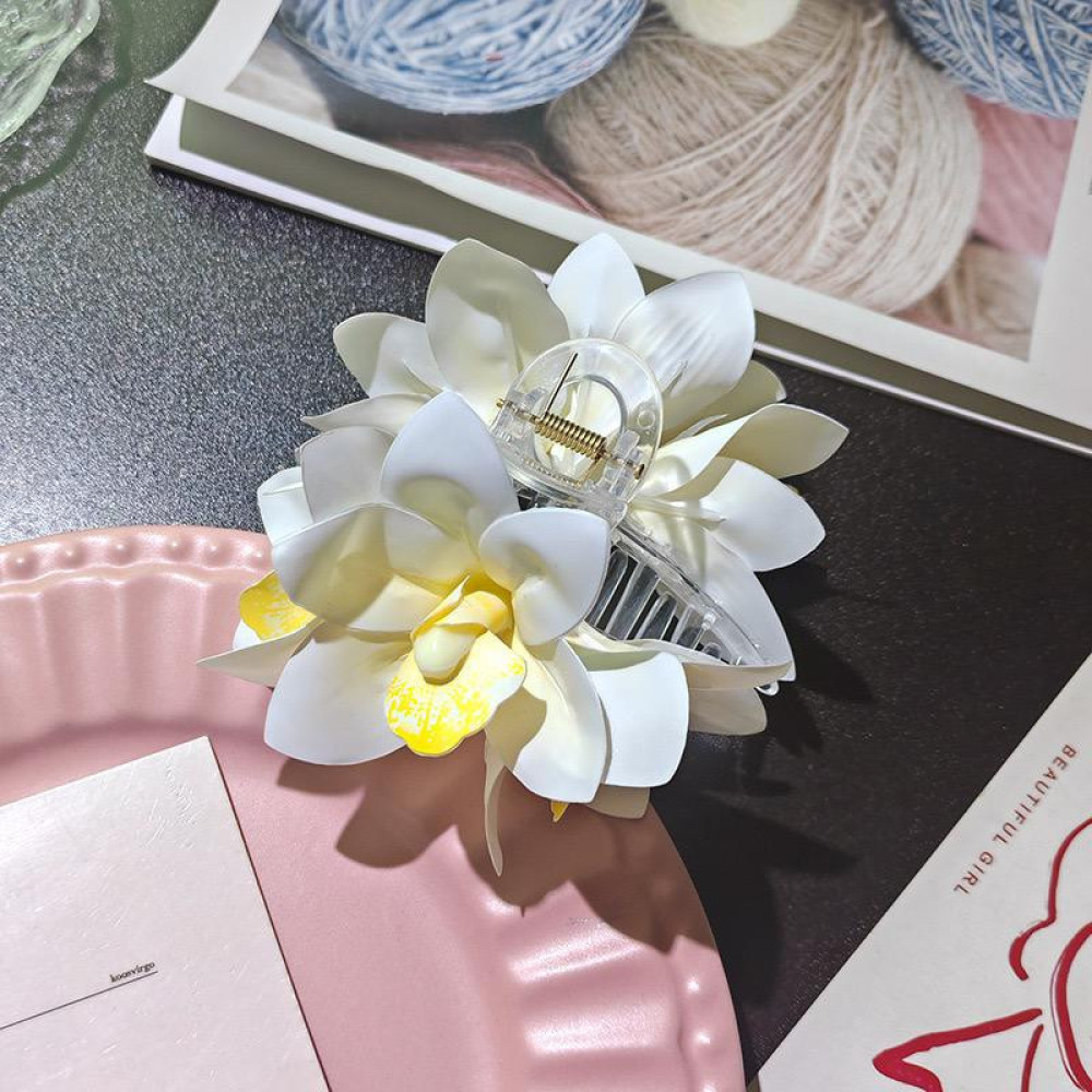 Magnolia Hair Clip