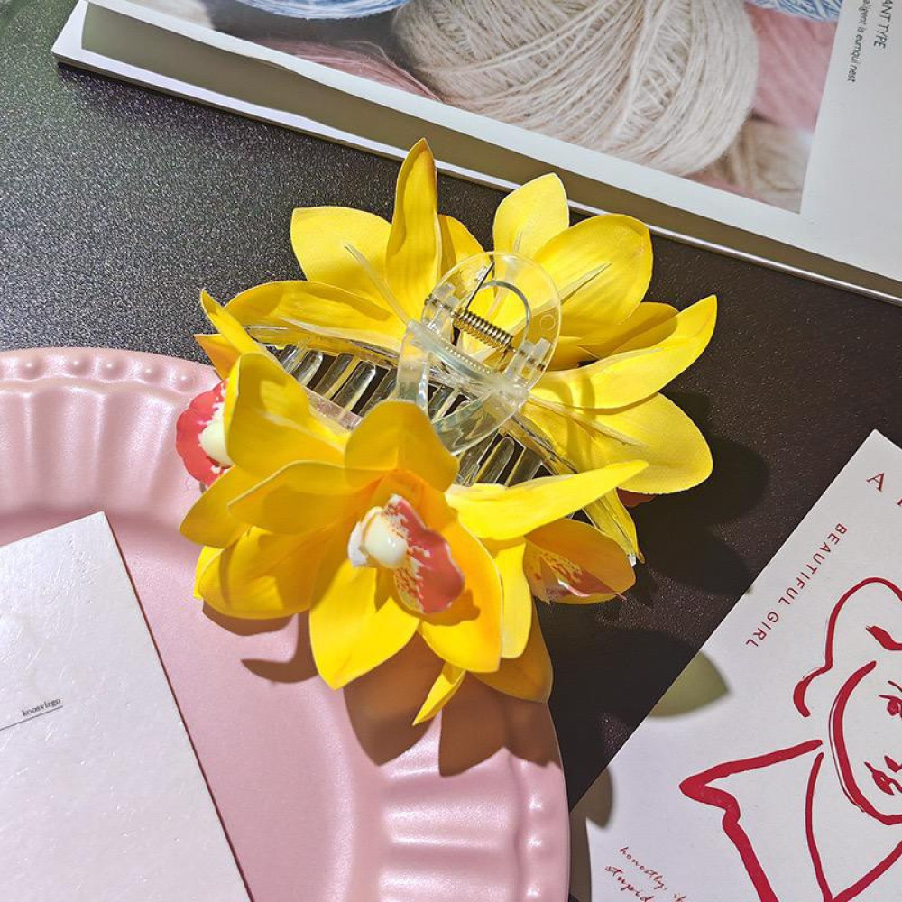 Magnolia Hair Clip